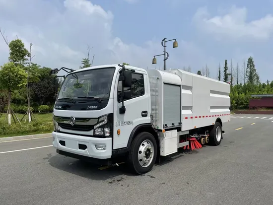I Suzu 6 tonnes camion de lavage de route aspirateur de poussière camion de balayage de route camion léger