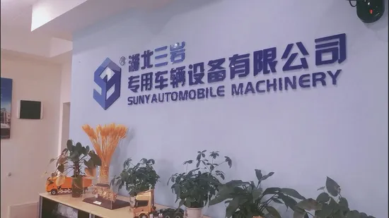 Sinotruk HOWO Africa Camion de collecte et de transfert de déchets à bras oscillant à crochet élévateur 4cbm à 15 m3 Fabricant chinois robuste Meilleur prix à vendre