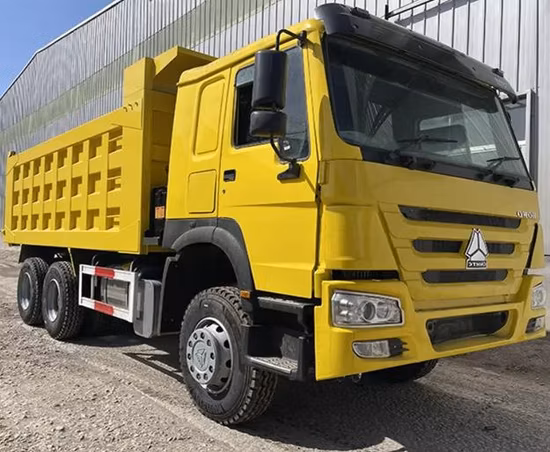 Camion à benne basculante manuel HOWO d'occasion Sinotruk 6X4 pour le transport d'ingénierie. Top 10 des camions à benne basculante les plus populaires.